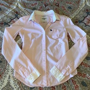 A&F S stretch button down, pink and white